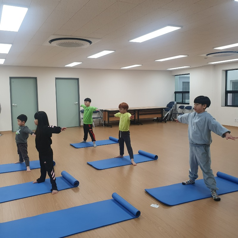 KakaoTalk_20240120_214235196_09.jpg