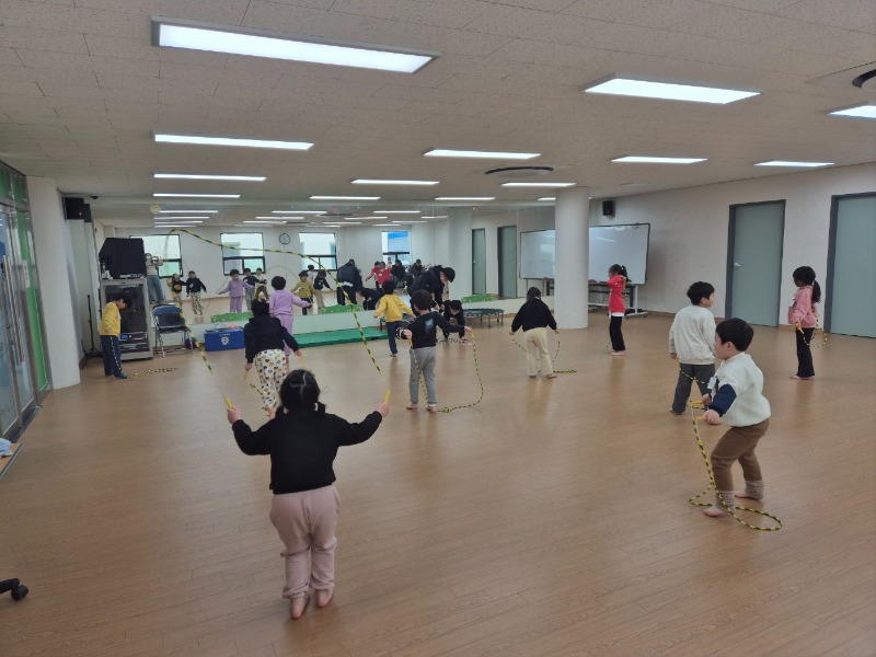 KakaoTalk_20250215_155646611_03.jpg