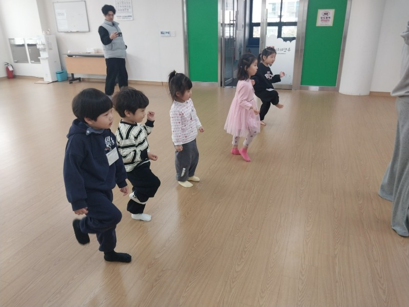 KakaoTalk_20250226_095026880_03.jpg