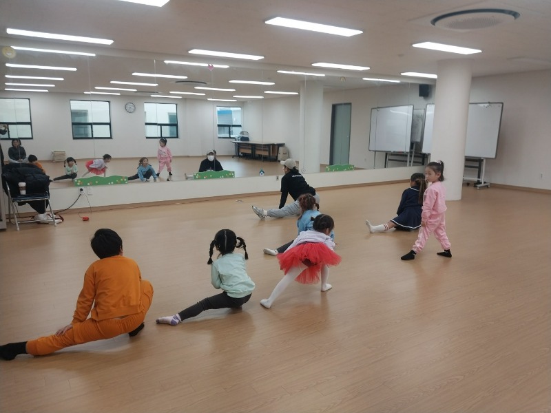 KakaoTalk_20250318_104230046_04.jpg