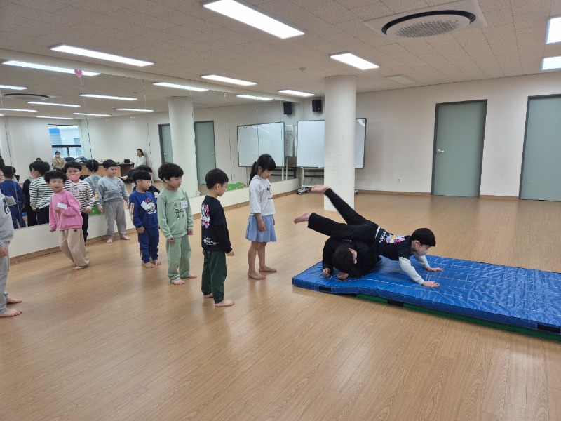 KakaoTalk_20250415_095637572_01.jpg