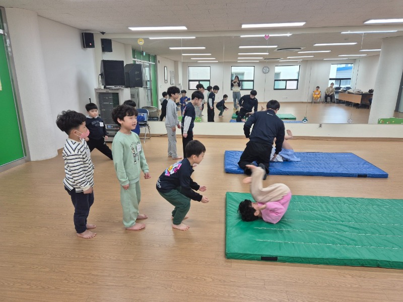 KakaoTalk_20250415_095637572_05.jpg
