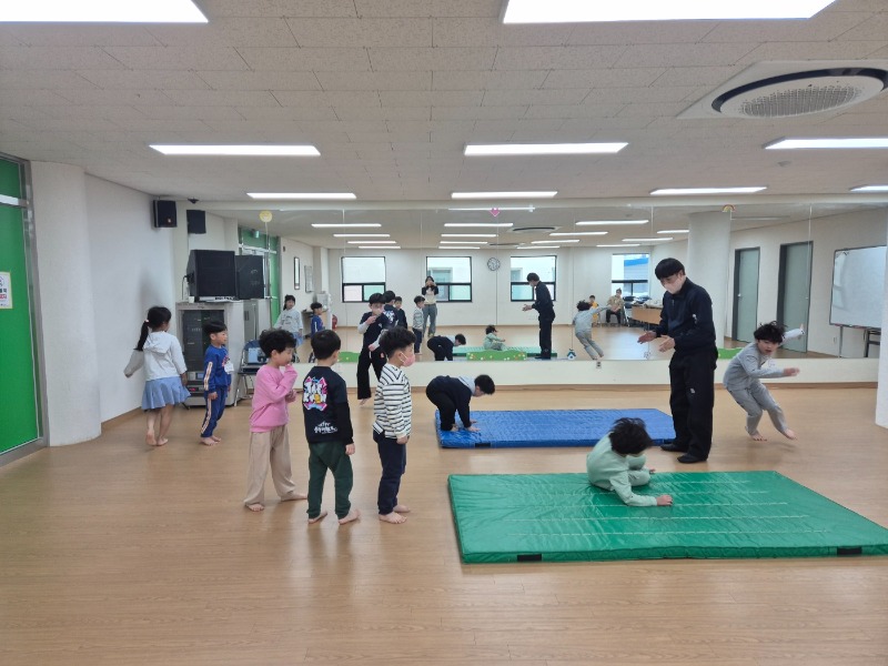 KakaoTalk_20250415_095637572_04.jpg
