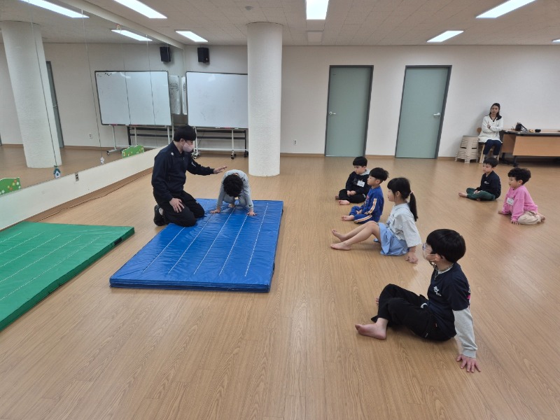 KakaoTalk_20250415_095637572_06.jpg