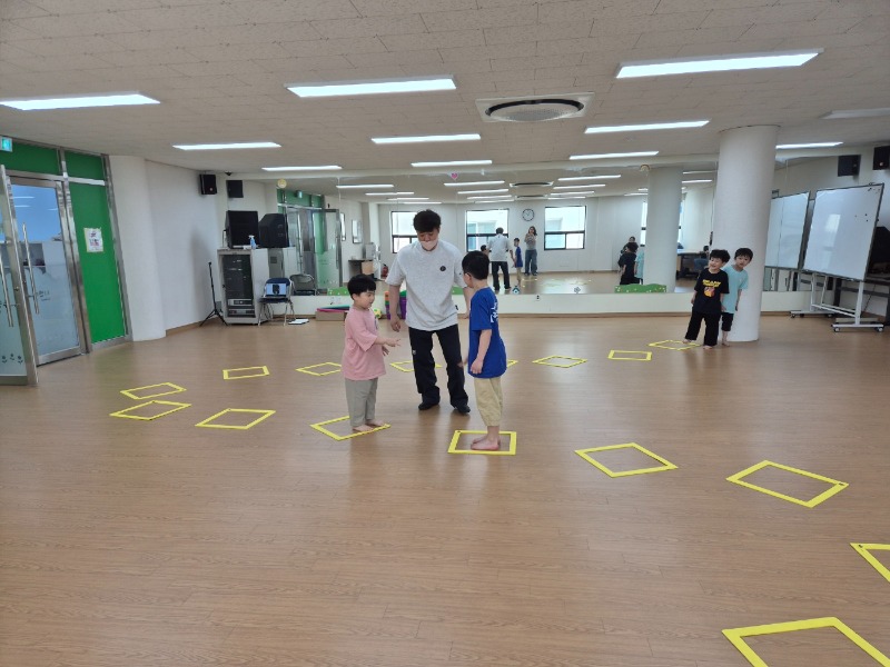 KakaoTalk_20250517_140835004_04.jpg
