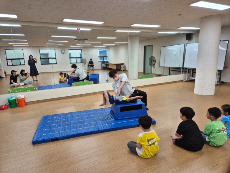KakaoTalk_20250621_162617227_04.jpg