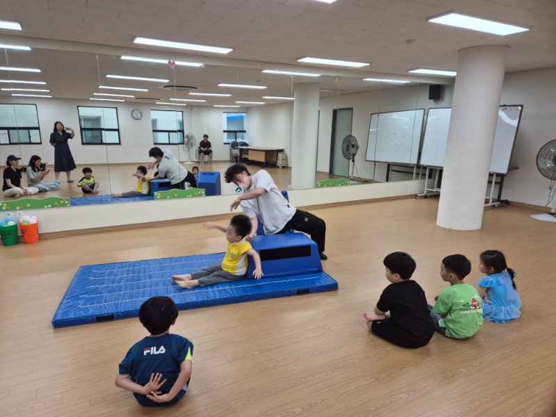 KakaoTalk_20250621_162617227_05.jpg