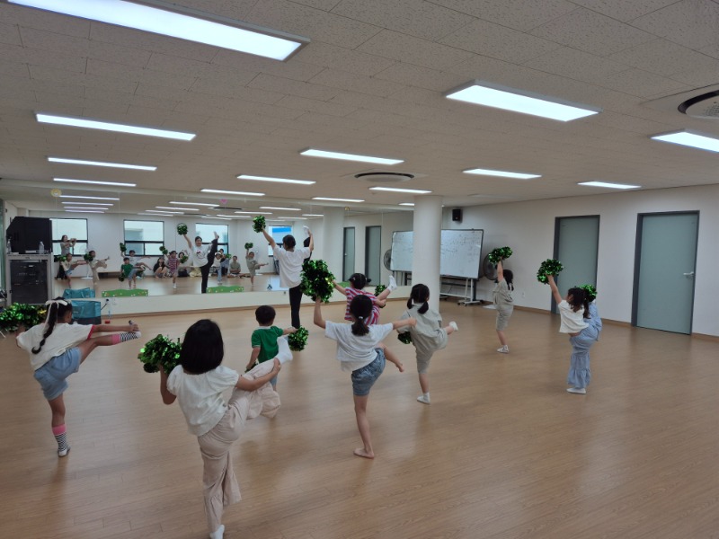 KakaoTalk_20250913_184917999_05.jpg