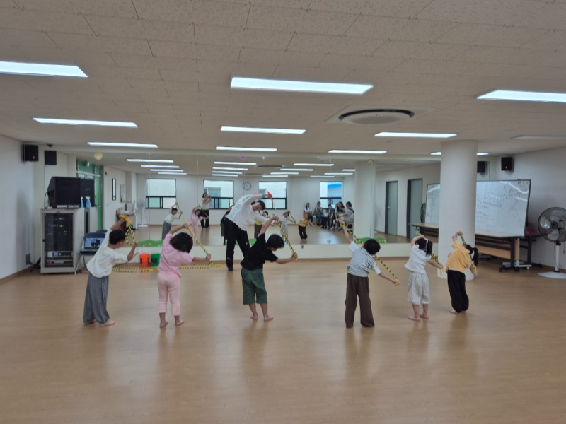 KakaoTalk_20251018_184432667_04.jpg