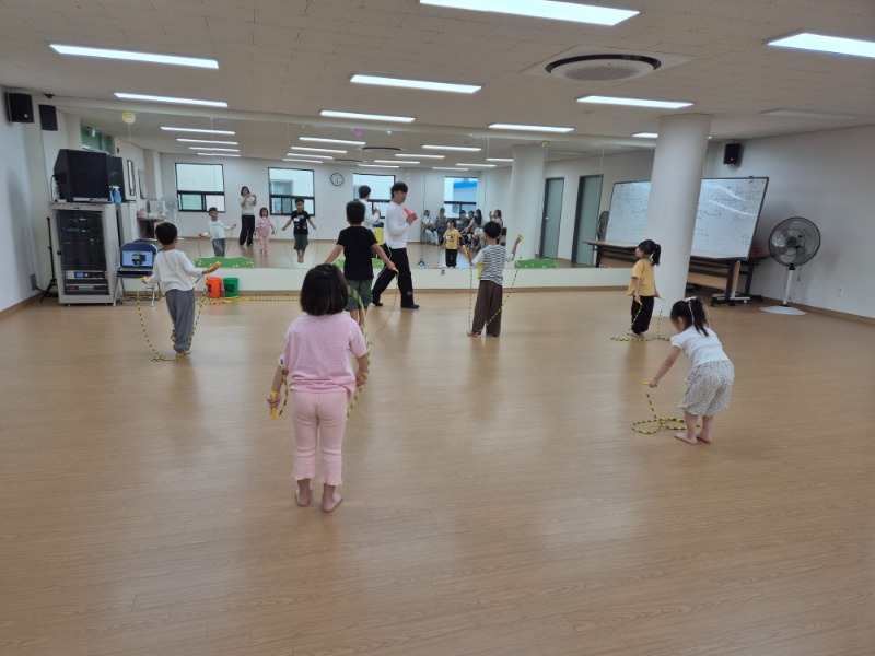 KakaoTalk_20251018_184432667_03.jpg